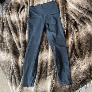 Lululemon Leggings 25” Sz 8